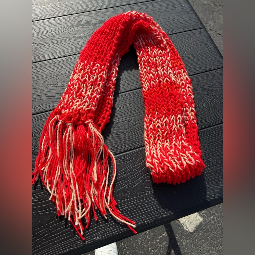 NWOT Coral Red/Peach Knit Scarf